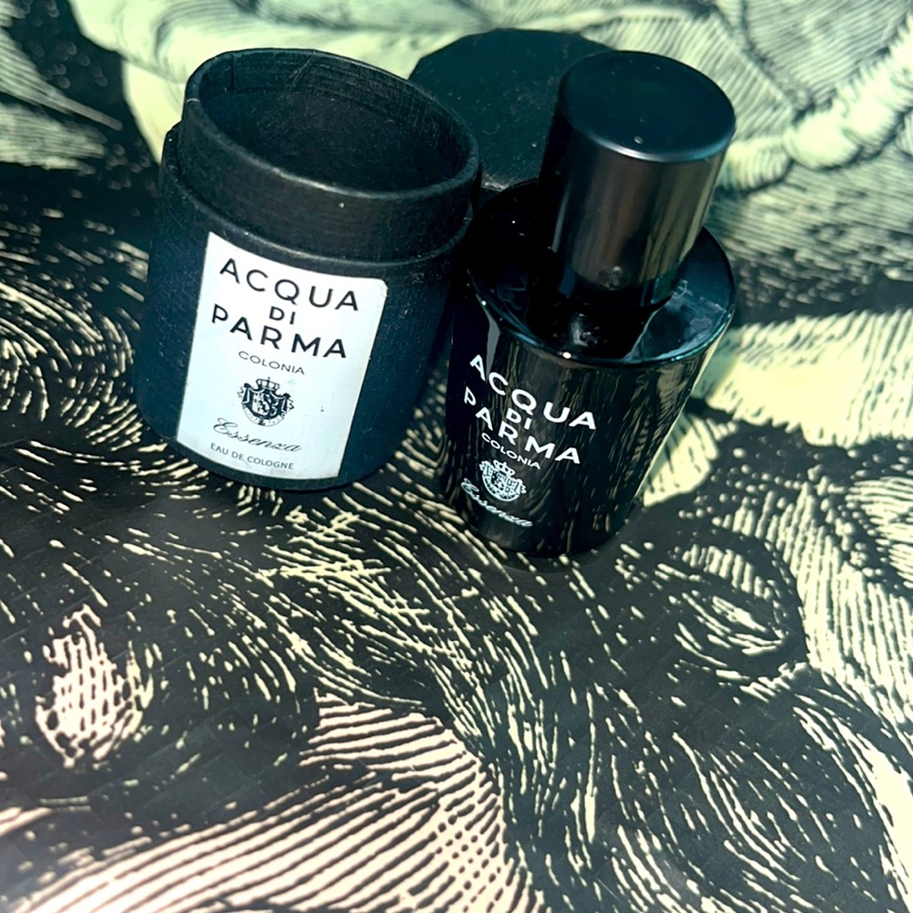 🏆  ⚫️ 🏆• ACQUA Di Parma x Essence • ⚫️🏆⚫️